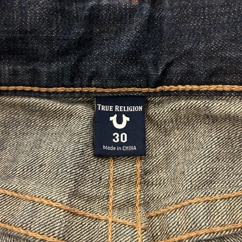 True Religion Geno Jeans Mens 30 Blue Relaxed Slim Dark Wash Raw Hem Streetwear